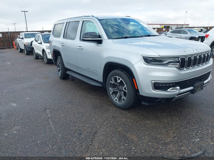 JEEP WAGONEER SERIES III 4X4