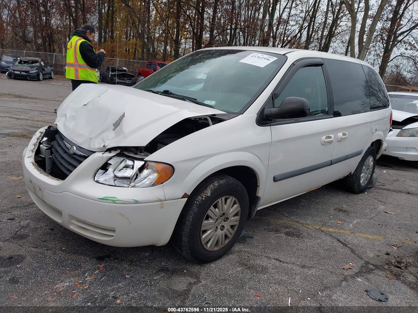 1A4GJ45R47B154729 2007 CHRYSLER TOWN & COUNTRY photo no. 2
