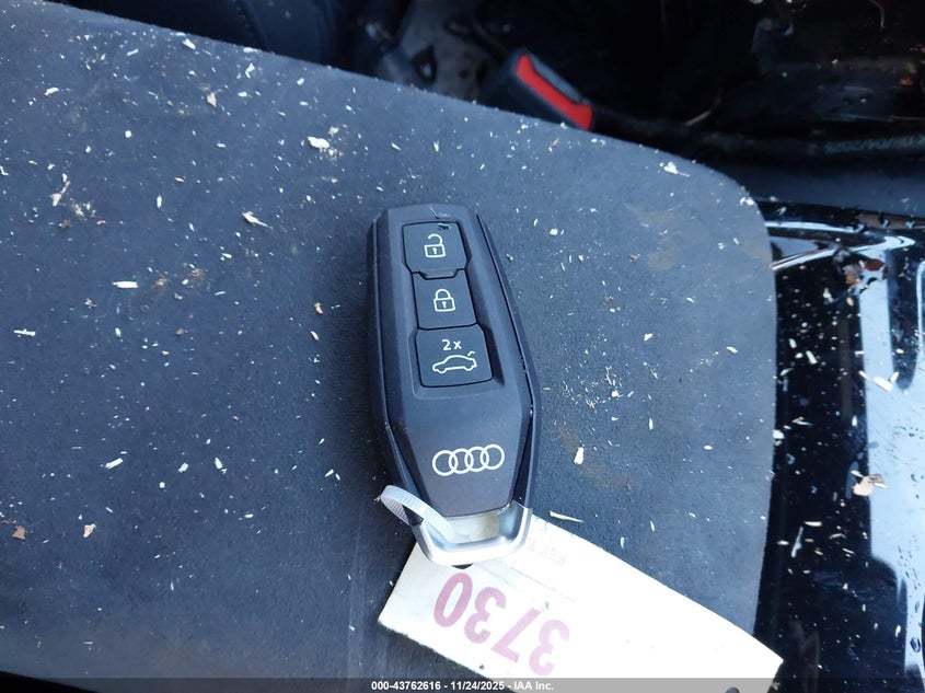 2025 Audi Sq6 E-Tron Premium Plus Quattro VIN: WA125BGF8SA070028 Lot: 43762616