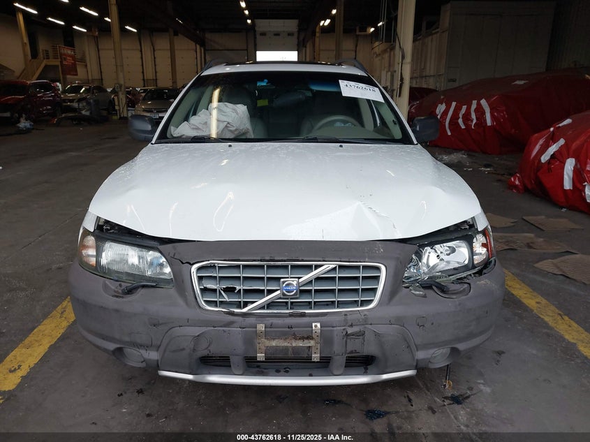 2004 Volvo Xc70 2.5T VIN: YV1SZ59H141133283 Lot: 43762618