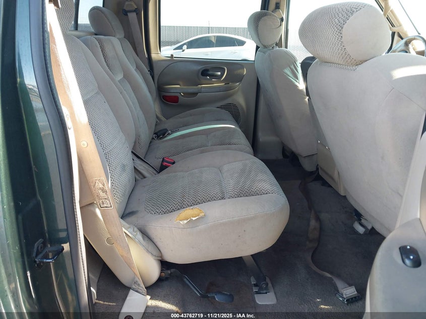 2002 Ford F-150 Lariat/Xlt VIN: 1FTRW07672KB90953 Lot: 43762719