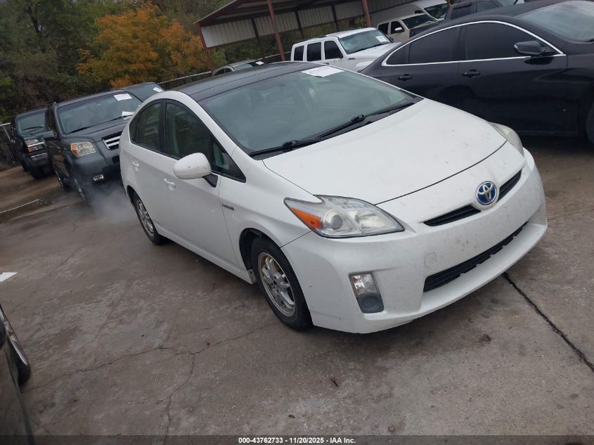 TOYOTA PRIUS THREE