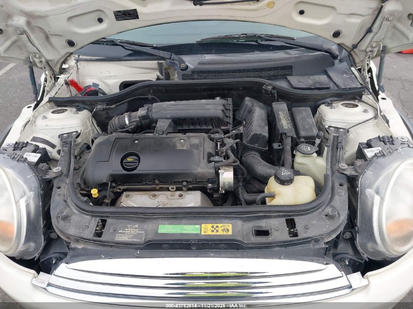 2009 Mini Cooper Clubman VIN: WMWML33529TX35122 Lot: 43762814