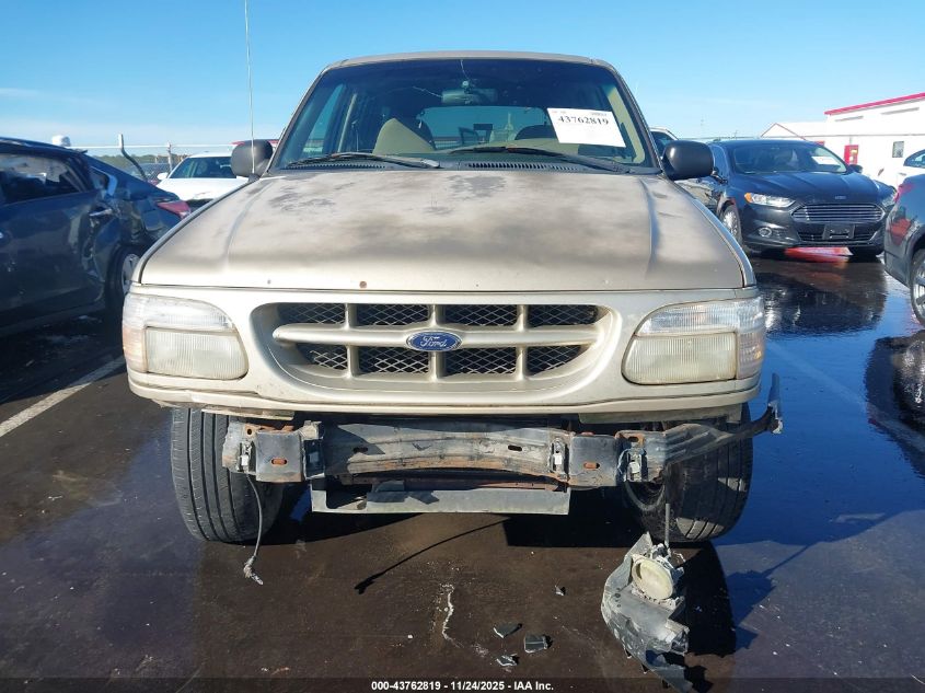 2000 Ford Explorer Xls VIN: 1FMZU62X4YZB82622 Lot: 43762819