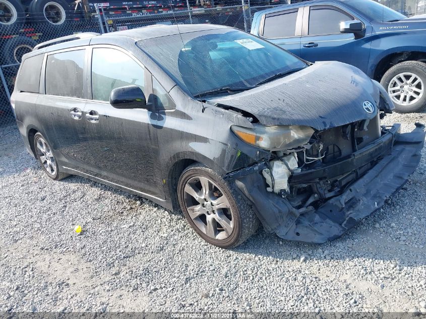 TOYOTA SIENNA SE 8 PASSENGER