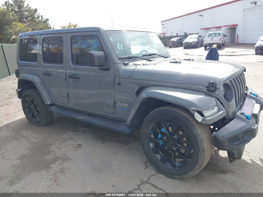 JEEP WRANGLER UNLIMITED SAHARA 4X4