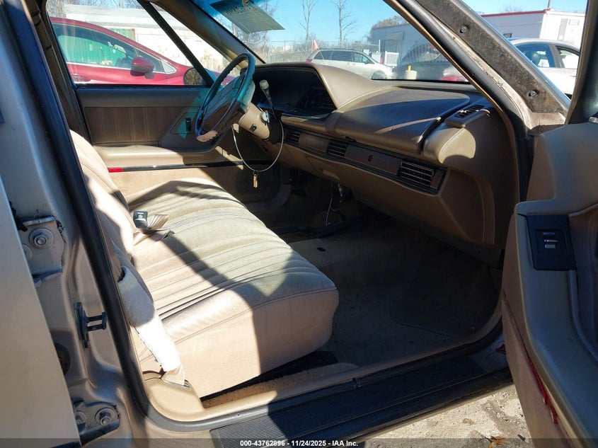 1G3HN53L4N1820493 1992 OLDSMOBILE 88 photo no. 5