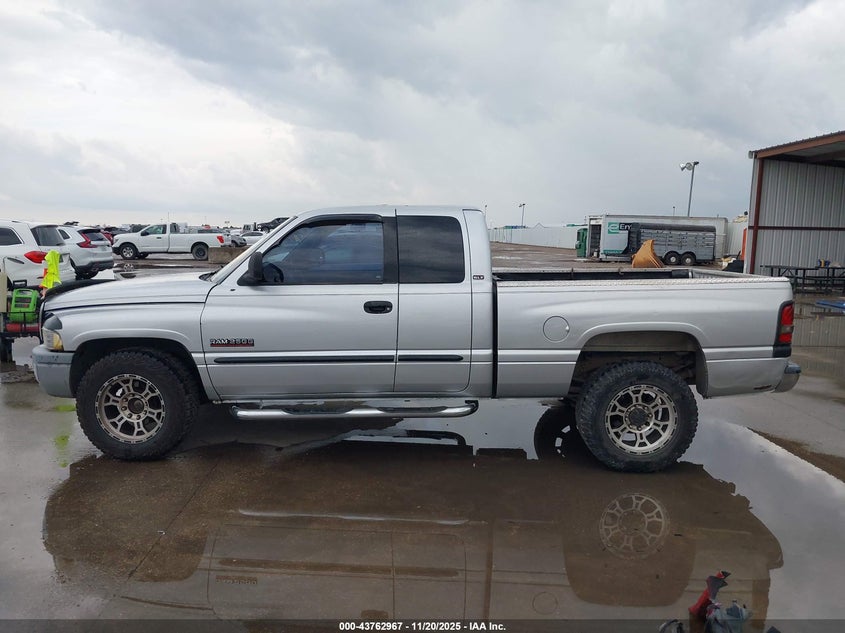 2001 Dodge Ram 2500 St VIN: 1B7KC23681J582498 Lot: 43762967
