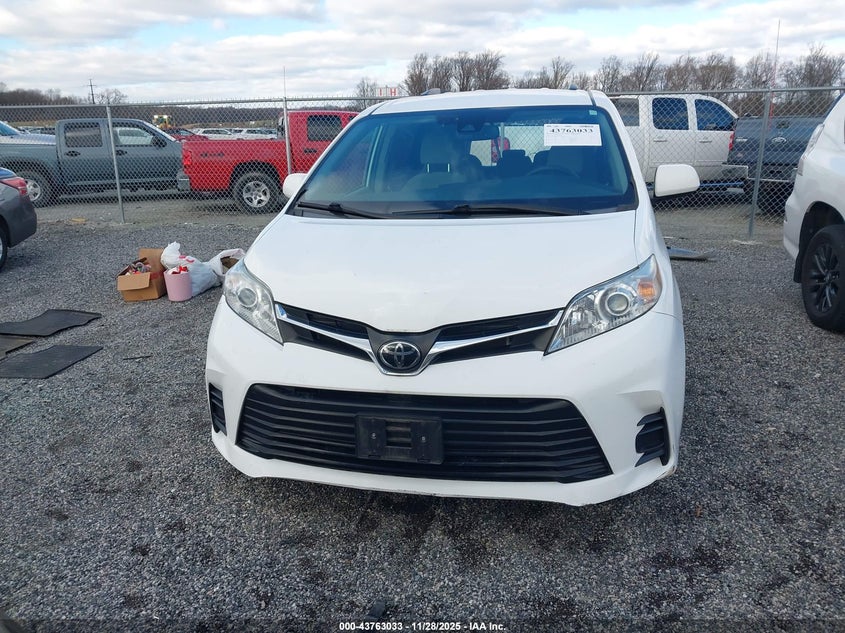 2019 Toyota Sienna Le 8 Passenger VIN: 5TDKZ3DC2KS968993 Lot: 43763033
