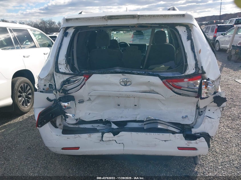 2019 Toyota Sienna Le 8 Passenger VIN: 5TDKZ3DC2KS968993 Lot: 43763033