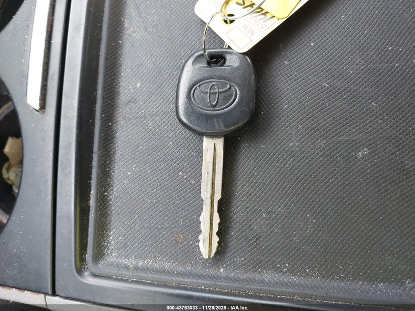 2019 Toyota Sienna Le 8 Passenger VIN: 5TDKZ3DC2KS968993 Lot: 43763033