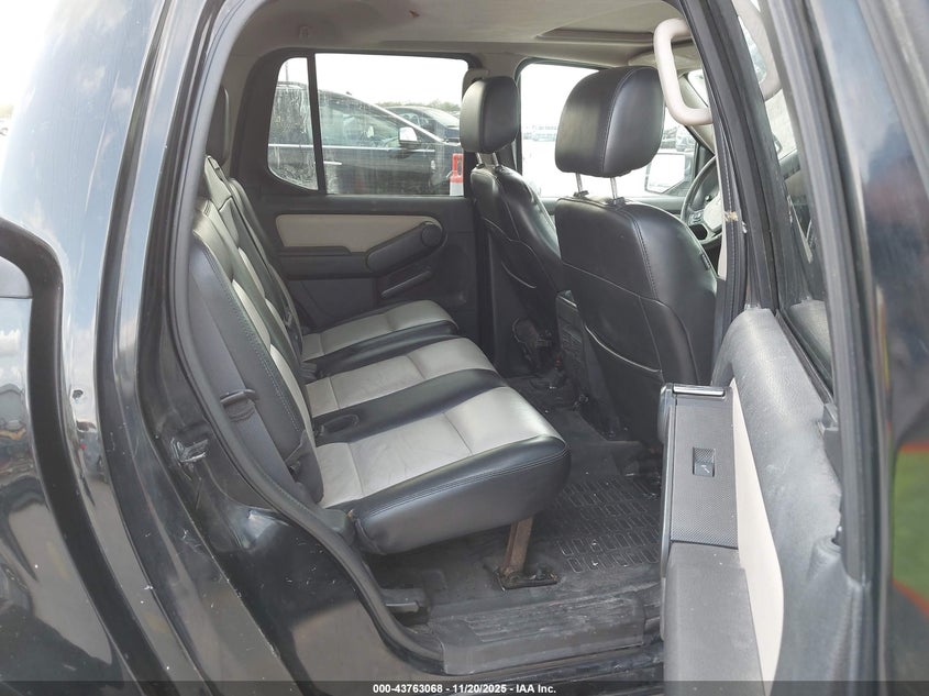 2007 Ford Explorer Sport Trac Limited VIN: 1FMEU33897UA70222 Lot: 43763068