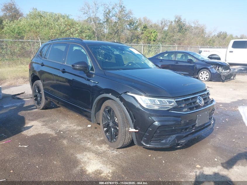 VOLKSWAGEN TIGUAN 2.0T SE R-LINE BLACK