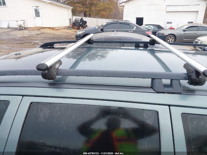 2004 Volvo V70 2.5T VIN: YV1SW59V142376813 Lot: 43763133