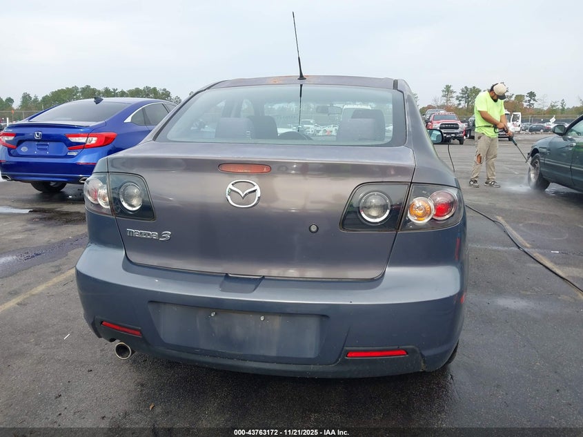 2009 Mazda Mazda3 I VIN: JM1BK32F291236808 Lot: 43763172
