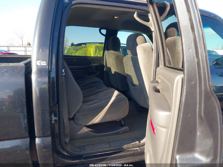 2005 Chevrolet Silverado 2500Hd Ls VIN: 1GCHK23245F905304 Lot: 43763193