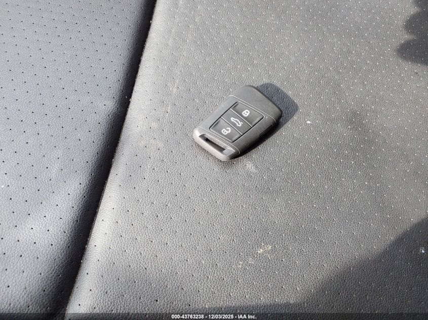 2018 Volkswagen Atlas 3.6L V6 Se VIN: 1V2CR2CA8JC558499 Lot: 43763238