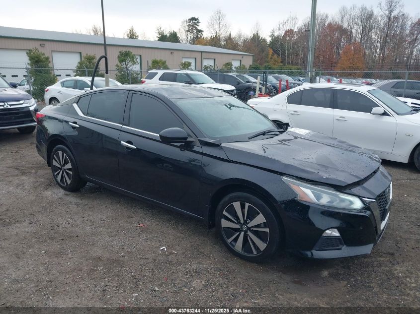 NISSAN ALTIMA SV INTELLIGENT AWD