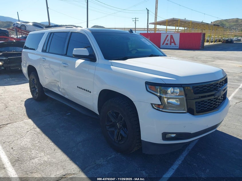CHEVROLET SUBURBAN LT