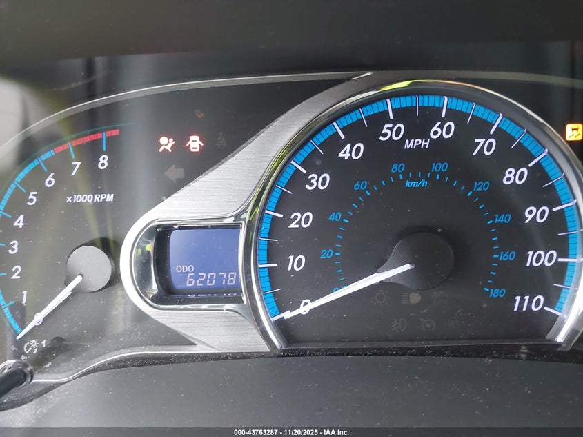 5TDYK3DC3ES456050 2014 TOYOTA SIENNA photo no. 7