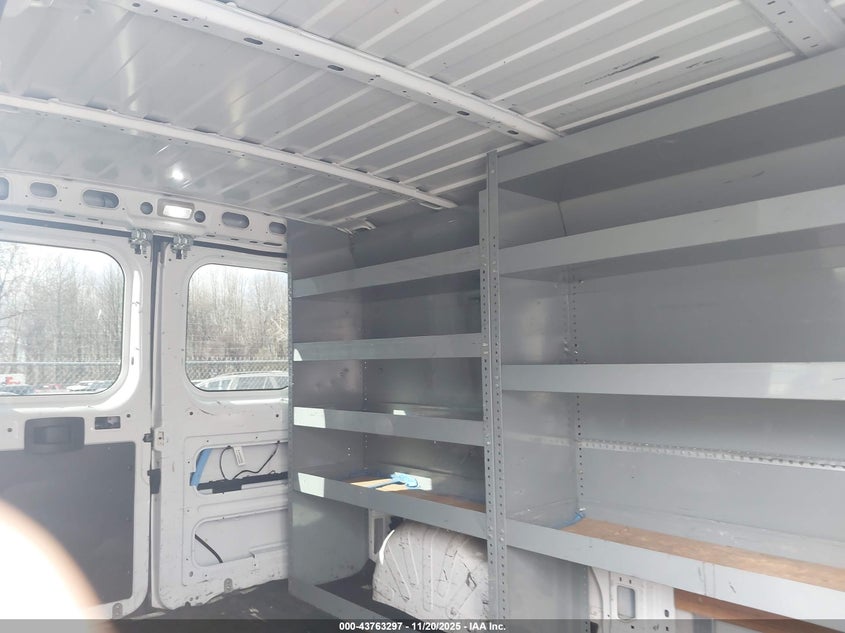 2017 Ram Promaster 1500 Low Roof 136 Wb VIN: 3C6TRVAG3HE534227 Lot: 43763297