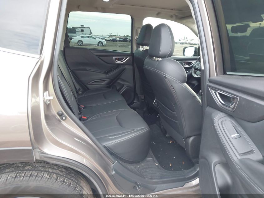 2022 Subaru Forester Touring VIN: JF2SKARC8NH464704 Lot: 43763341