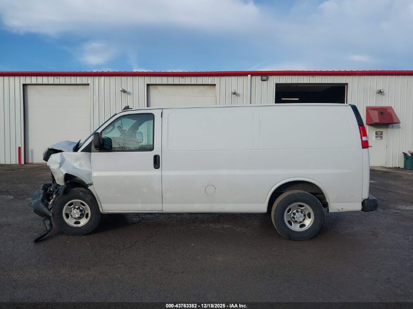 2022 Chevrolet Express Cargo Rwd 2500 Regular Wheelbase Wt VIN: 1GCWGAFP9N1226362 Lot: 43763382