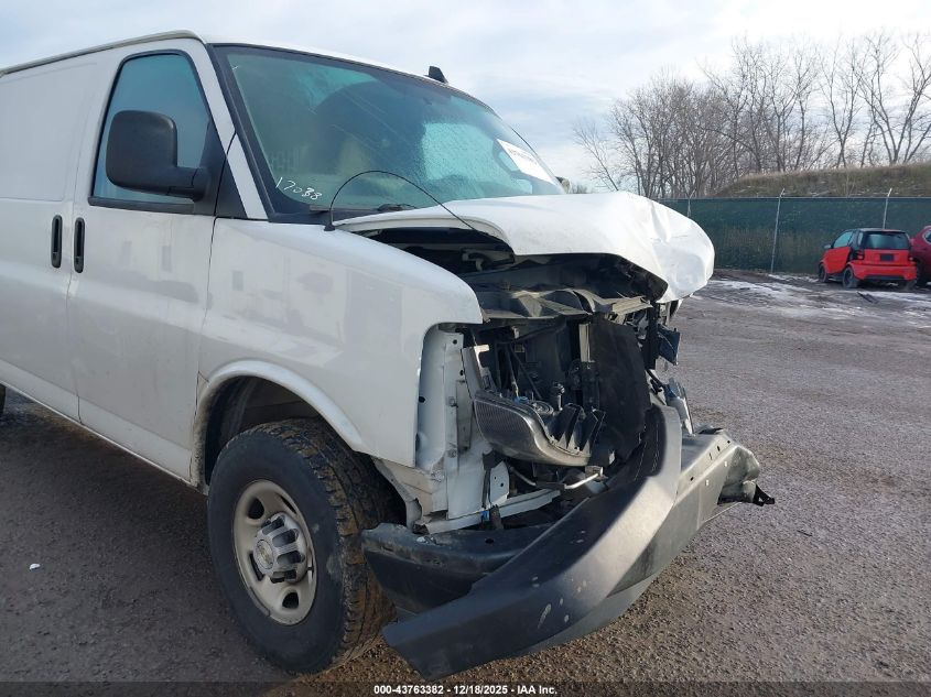 2022 Chevrolet Express Cargo Rwd 2500 Regular Wheelbase Wt VIN: 1GCWGAFP9N1226362 Lot: 43763382