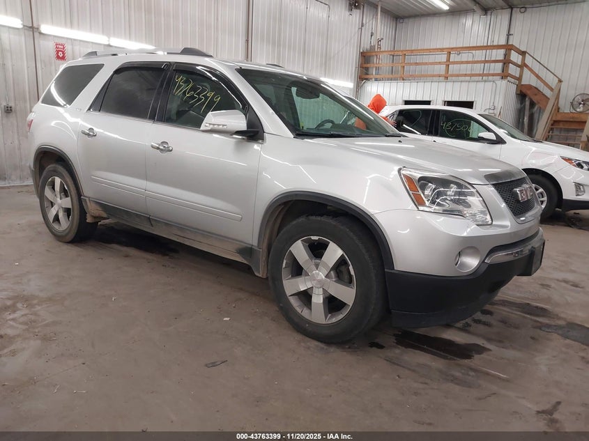 GMC ACADIA SLT-1