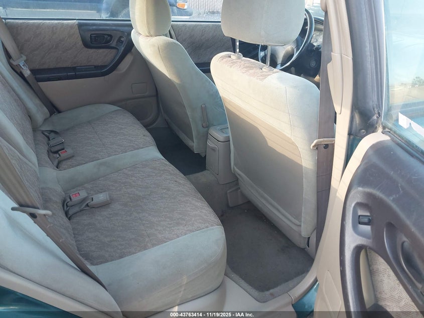 1999 Subaru Forester L VIN: JF1SF6359XG742194 Lot: 43763414