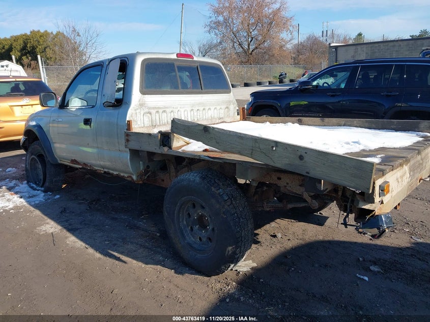 2001 Toyota Tacoma Base V6 VIN: 5TEWN72N11Z801597 Lot: 43763419