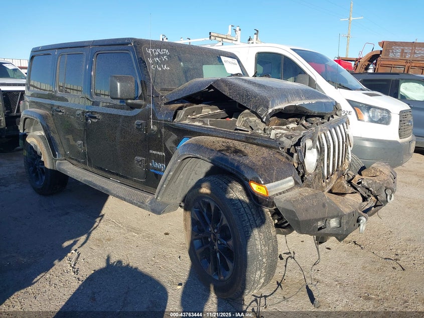 JEEP WRANGLER UNLIMITED SAHARA 4X4