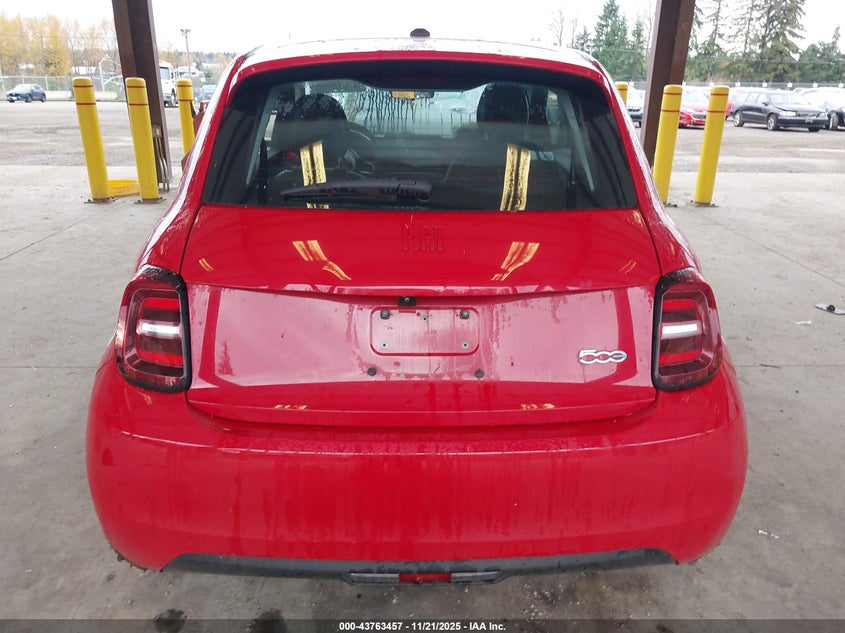 2024 Fiat 500E Inspi(Red) Fwd VIN: ZFAFFAA40RX203420 Lot: 43763457