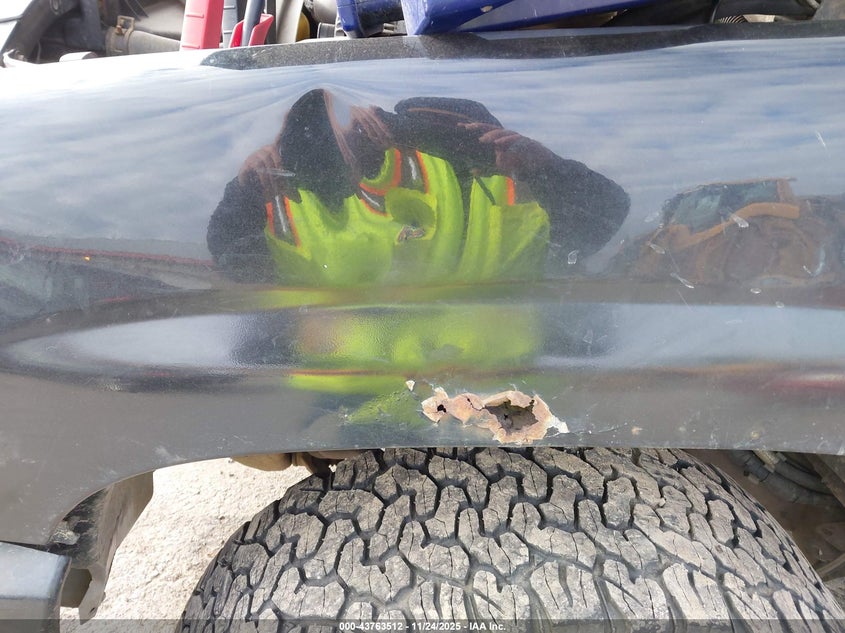 2003 GMC Sierra 1500 Sle VIN: 2GTEK19T231100953 Lot: 43763512