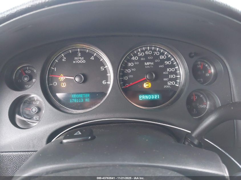 2007 Chevrolet Tahoe Ltz VIN: 1GNFK13057R418640 Lot: 43763541