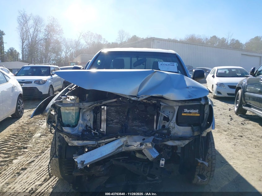 2005 Toyota Tacoma Prerunner V6 VIN: 5TETU62N95Z082041 Lot: 43763548