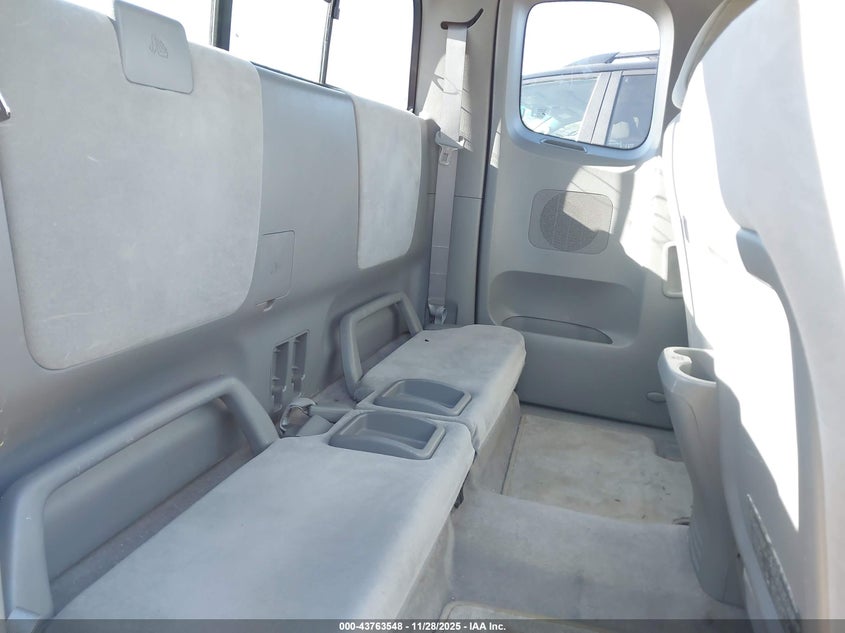 2005 Toyota Tacoma Prerunner V6 VIN: 5TETU62N95Z082041 Lot: 43763548