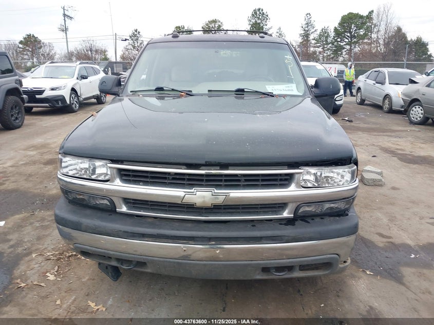 2004 Chevrolet Tahoe Lt VIN: 1GNEK13ZX4R277943 Lot: 43763600