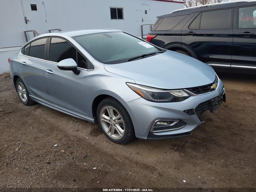 CHEVROLET CRUZE LT AUTO