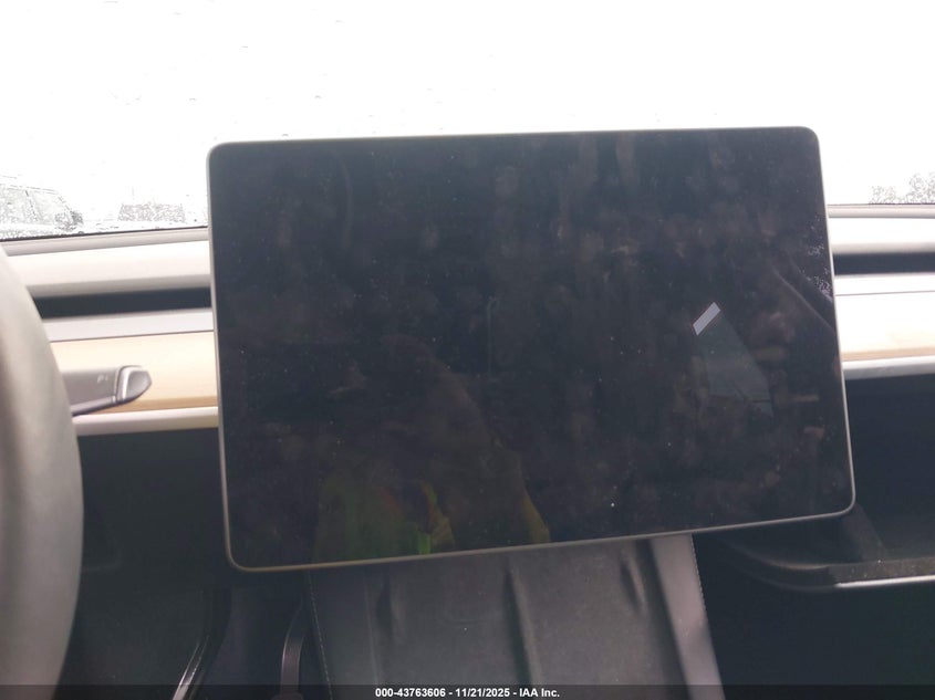 2023 Tesla Model Y Awd/Long Range Dual Motor All-Wheel Drive VIN: 7SAYGDEE9PA099939 Lot: 43763606