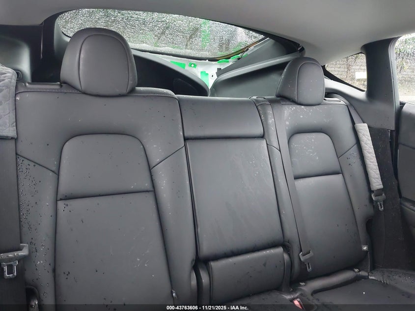 2023 Tesla Model Y Awd/Long Range Dual Motor All-Wheel Drive VIN: 7SAYGDEE9PA099939 Lot: 43763606