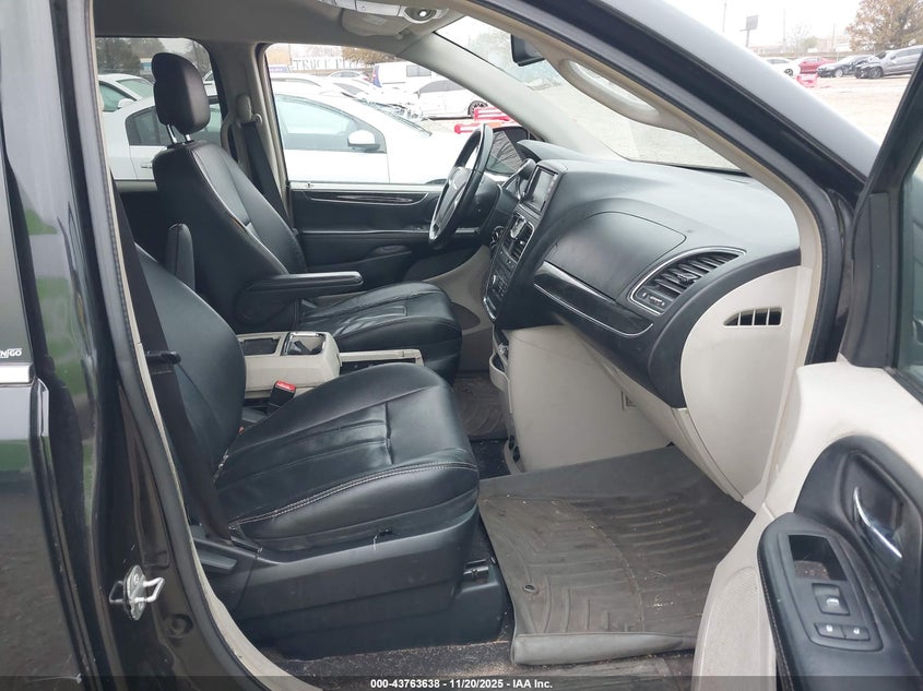 2C4RC1BG0ER317725 2014 CHRYSLER TOWN & COUNTRY photo no. 5