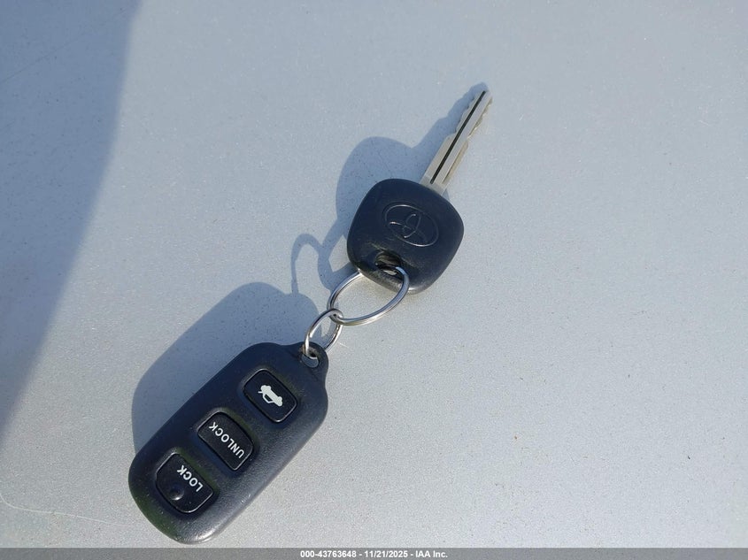 2002 Toyota Camry Solara Sle V6 VIN: 2T1CF28P92C581600 Lot: 43763648