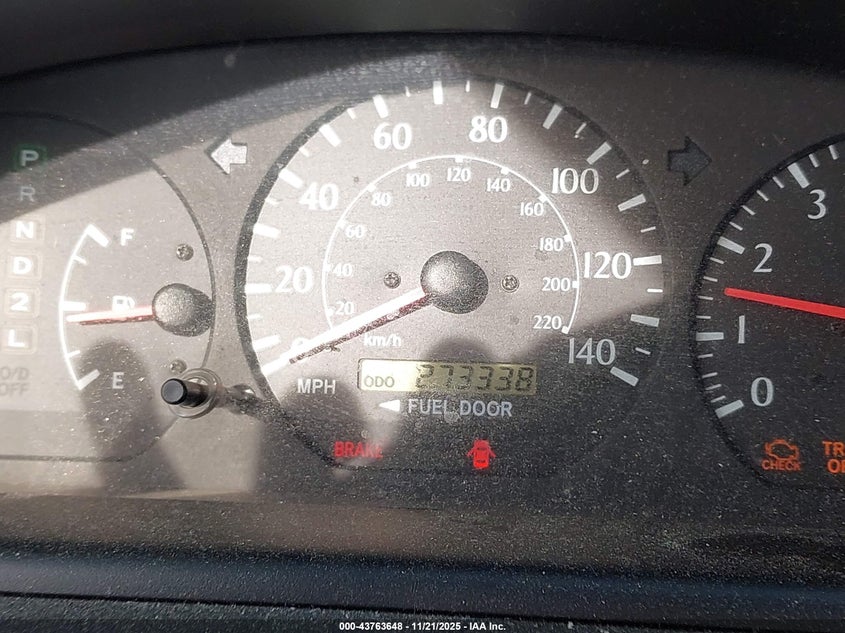 2002 Toyota Camry Solara Sle V6 VIN: 2T1CF28P92C581600 Lot: 43763648