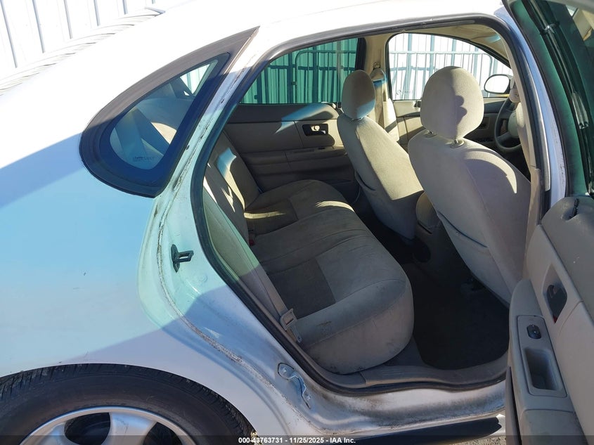 2006 Ford Taurus Se VIN: 1FAFP53U26A148631 Lot: 43763731