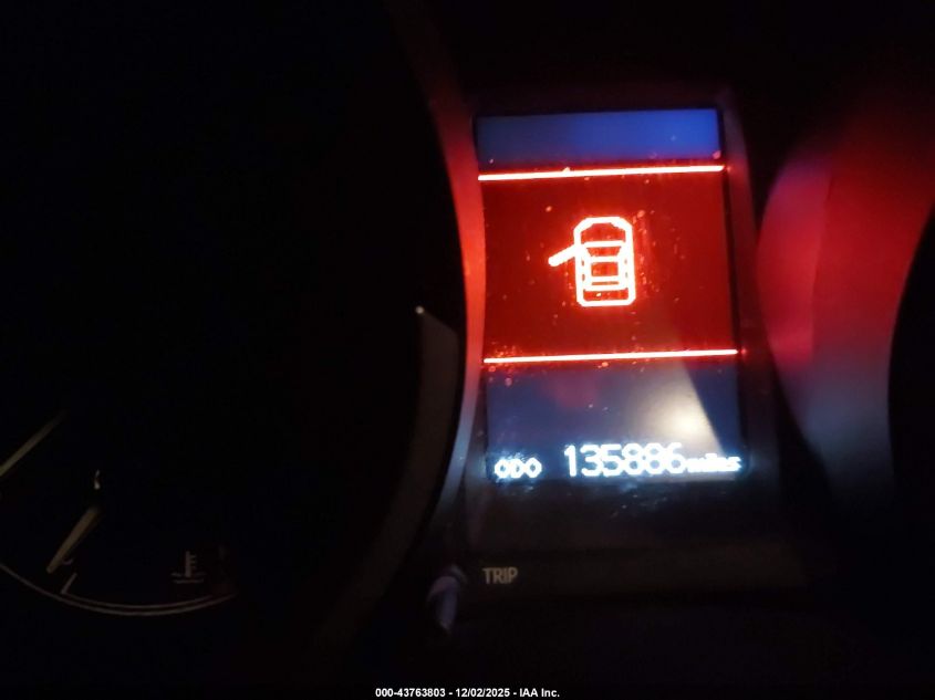 2014 Toyota Corolla S Plus VIN: 5YFBURHE2EP012102 Lot: 43763803