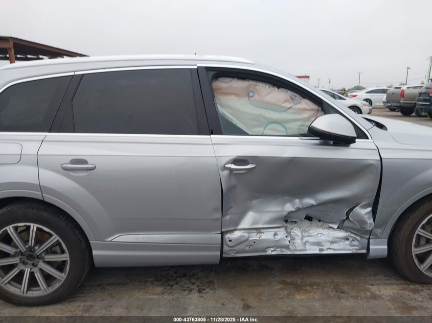 2019 Audi Q7 55 Premium/55 Se Premium VIN: WA1LAAF75KD005155 Lot: 43763805