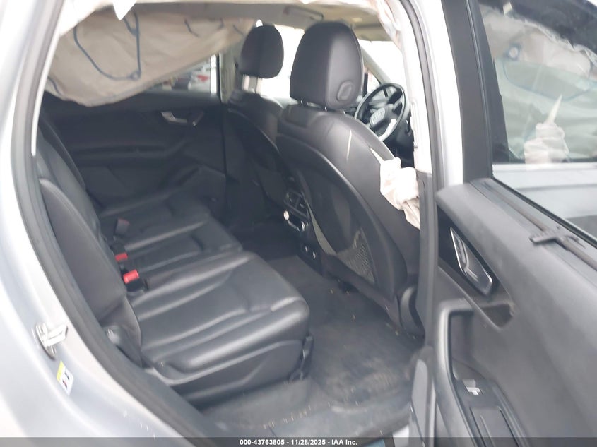 2019 Audi Q7 55 Premium/55 Se Premium VIN: WA1LAAF75KD005155 Lot: 43763805