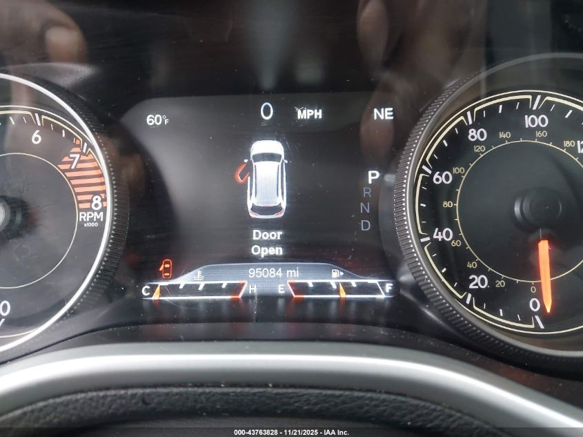 2017 Jeep Cherokee Overland 4X4 VIN: 1C4PJMJS6HW634795 Lot: 43763828