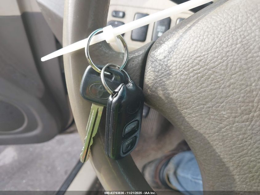 2004 Toyota Highlander V6 VIN: JTEDP21A840041462 Lot: 43763836